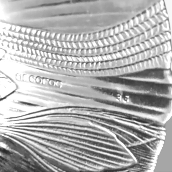 Jeannette Glass Crystal Cake Plate Platter Clear Round Embossed Text Typography - Picture 2 of 4